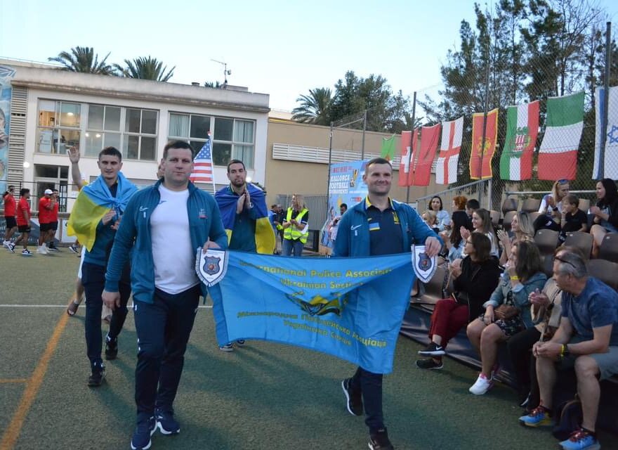 Знову  чемпіони