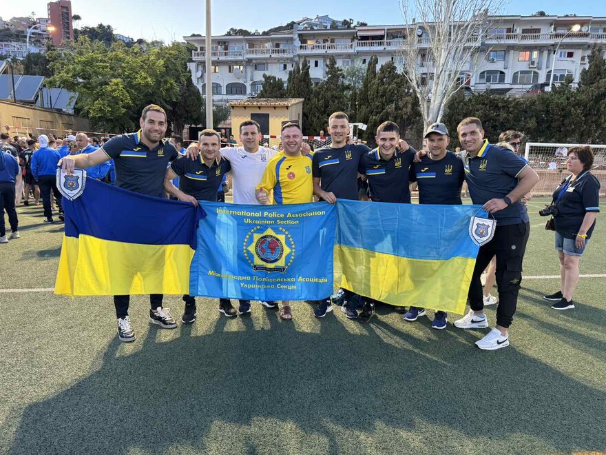 Знову  чемпіони